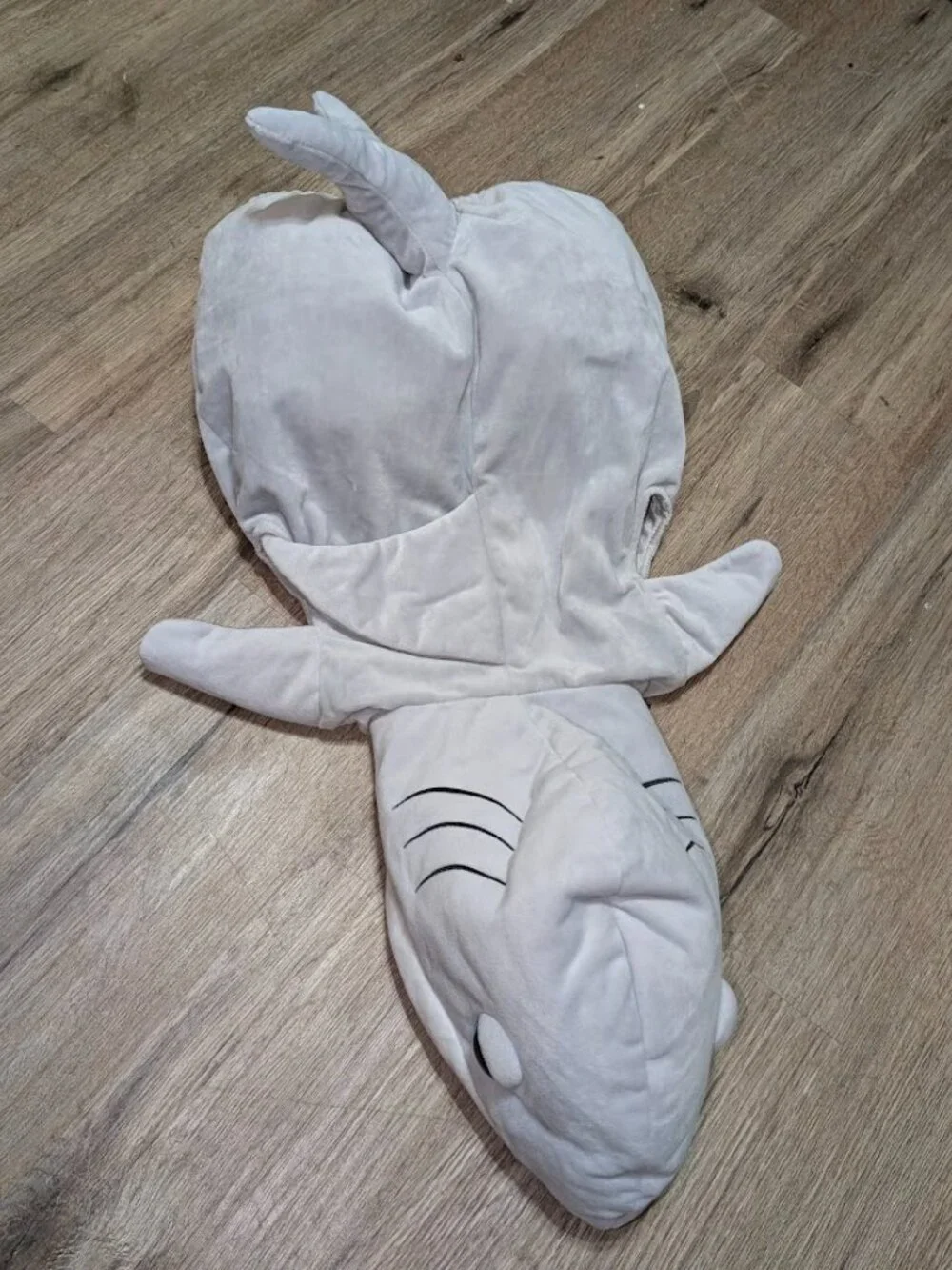 Going Wild Gray Shark Baby/Toddler 12M Halloween Costume Bubble Hem Padded Hood
